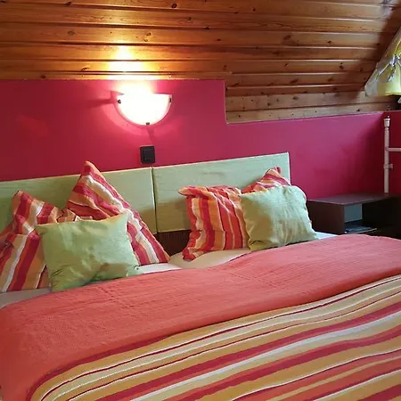 Bed and Breakfast Rozsa Panzio