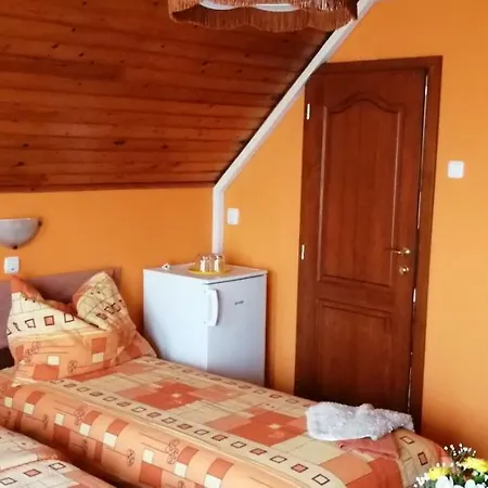Bed and Breakfast Rozsa Panzio Balatonfüred
